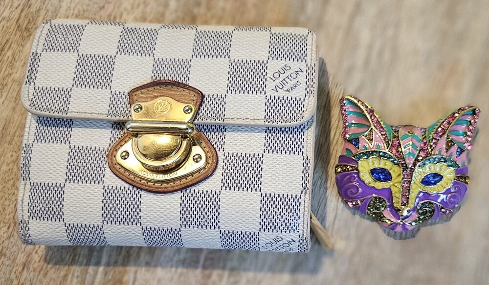 Louis Vuitton Damier Azur Leather Trifold Wallet Koala with Box LV-W0228P-C012